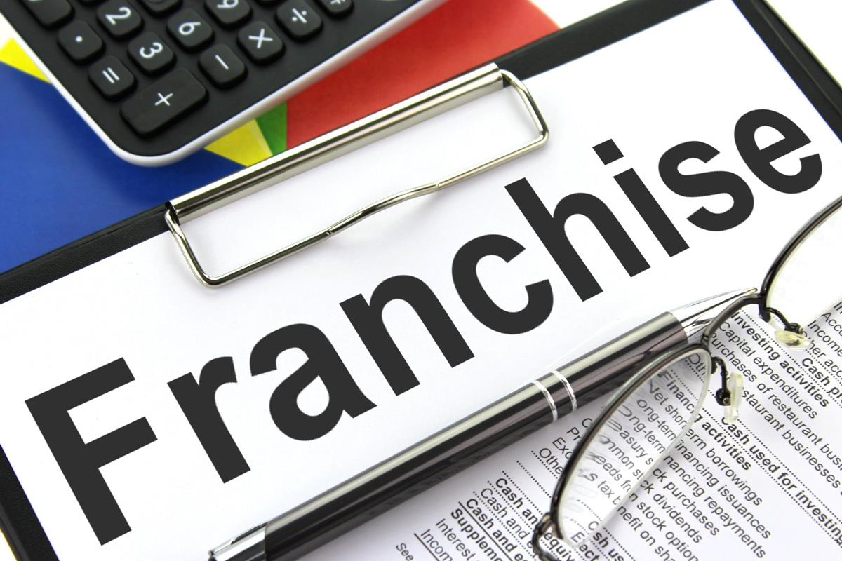 Semi Absentee Franchises: Many Options Available and You Can Keep Your Day Job