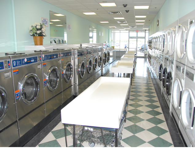 Why laundromats are the perfect semi-absentee franchise opportunity
